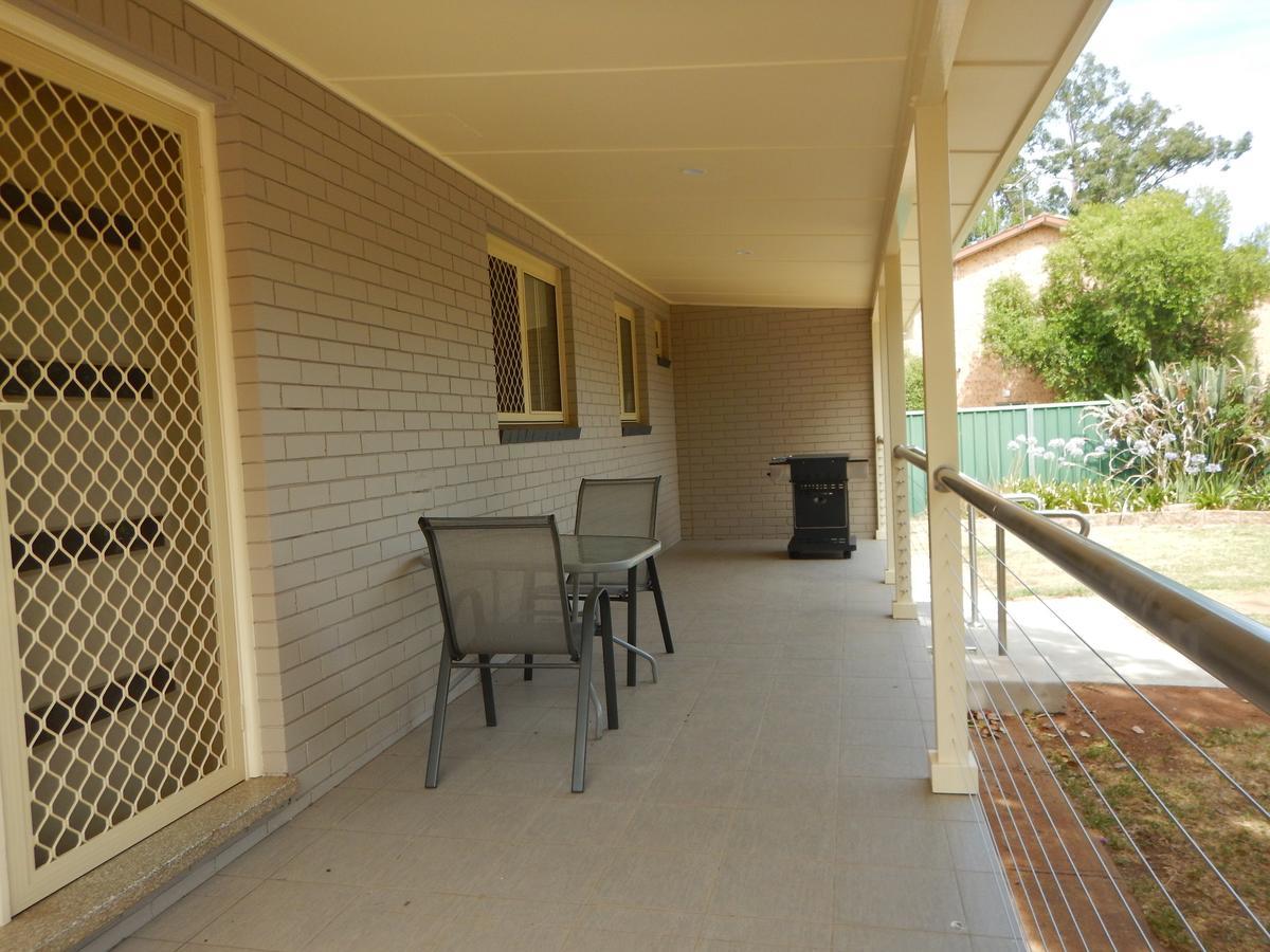 Manera Heights Apartments Dubbo Esterno foto