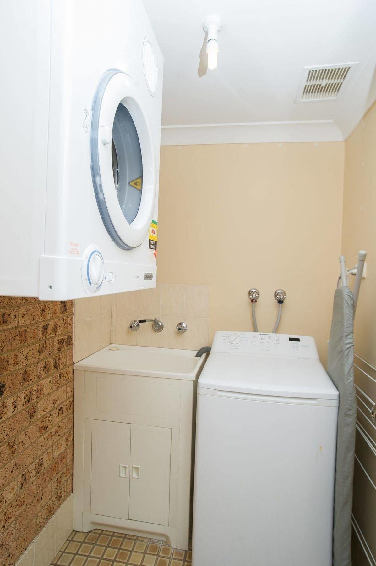 Manera Heights Apartments Dubbo Esterno foto