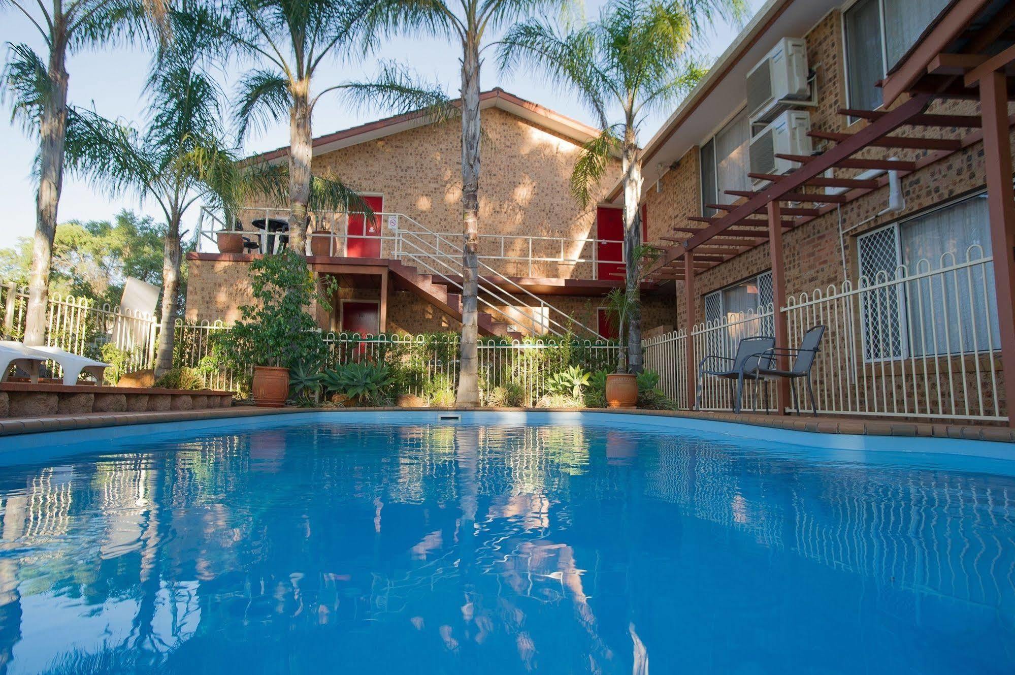 Manera Heights Apartments Dubbo Esterno foto